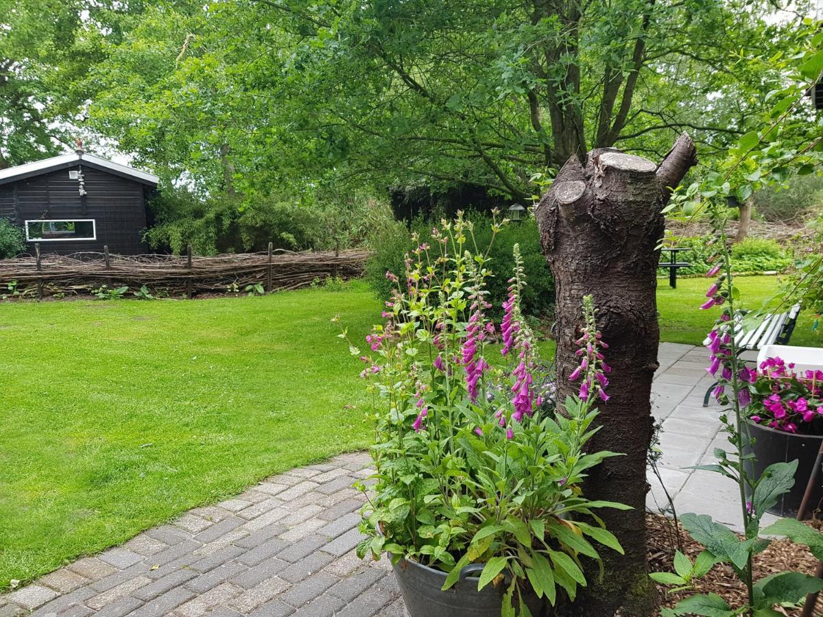 Natuurhuisje 'T Poepekrus Kootstertille Exterior photo